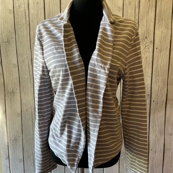 Authentic American heritage white and gray jacket - Picture 2 of 5